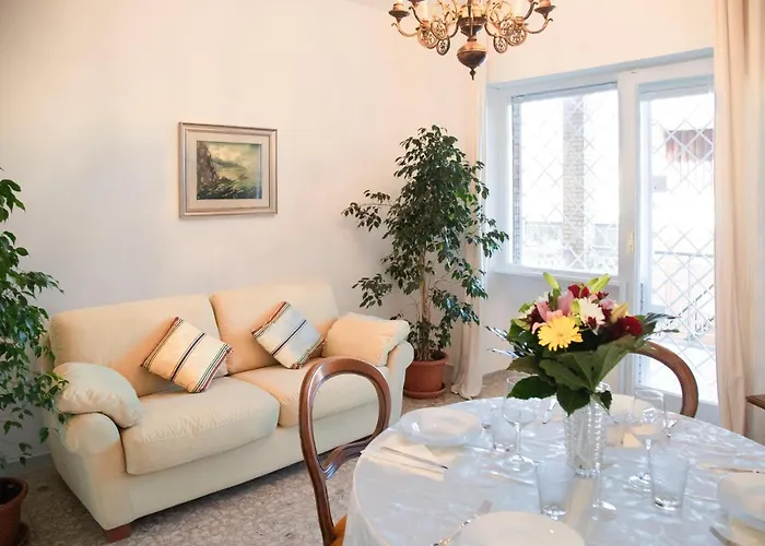 Aurelia Loris House Ferienhaus Rom