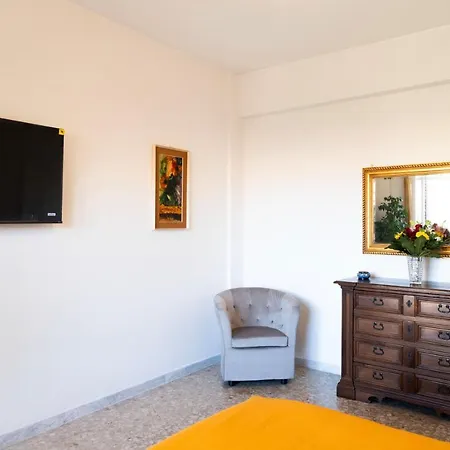 Nyaraló Aurelia Loris House